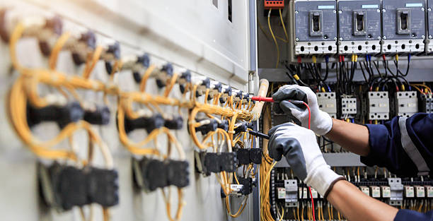 Professional Electrician technician working in Cypress, CA